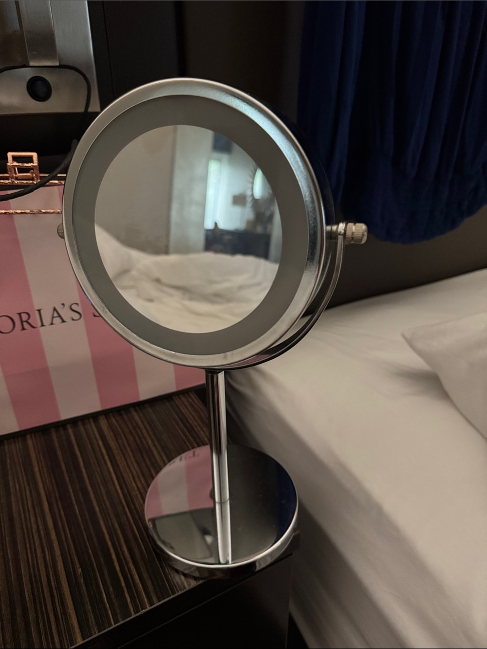 Silver Double-Sided Lighted Vanity Mirror - Brand: